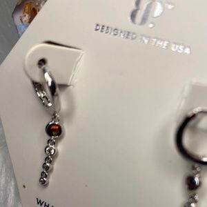 🐰NWT Black Fire Opal Earrings